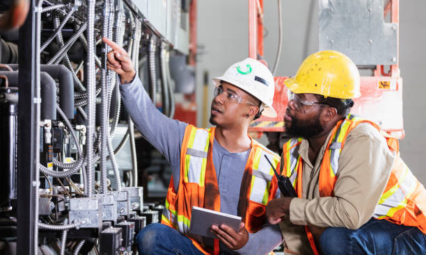 Best Emergency Electrical Repair  in Syosset, NY